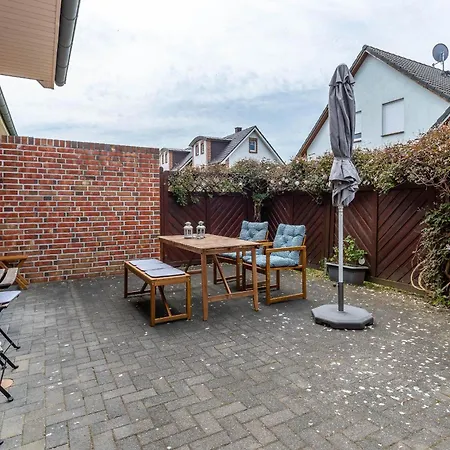 Duenenhaeuser Haus 4 &quottil Stranden&quot *